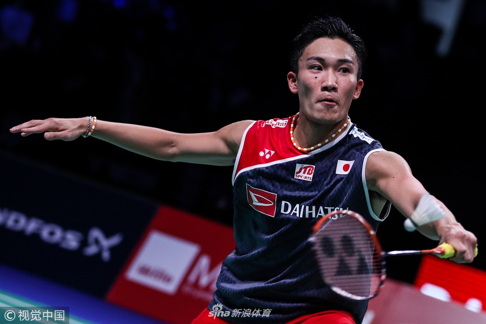 日本队鏖战丹麦队,桃田贤斗统治全场 日本队鏖战丹麦队,桃田贤斗统治全场