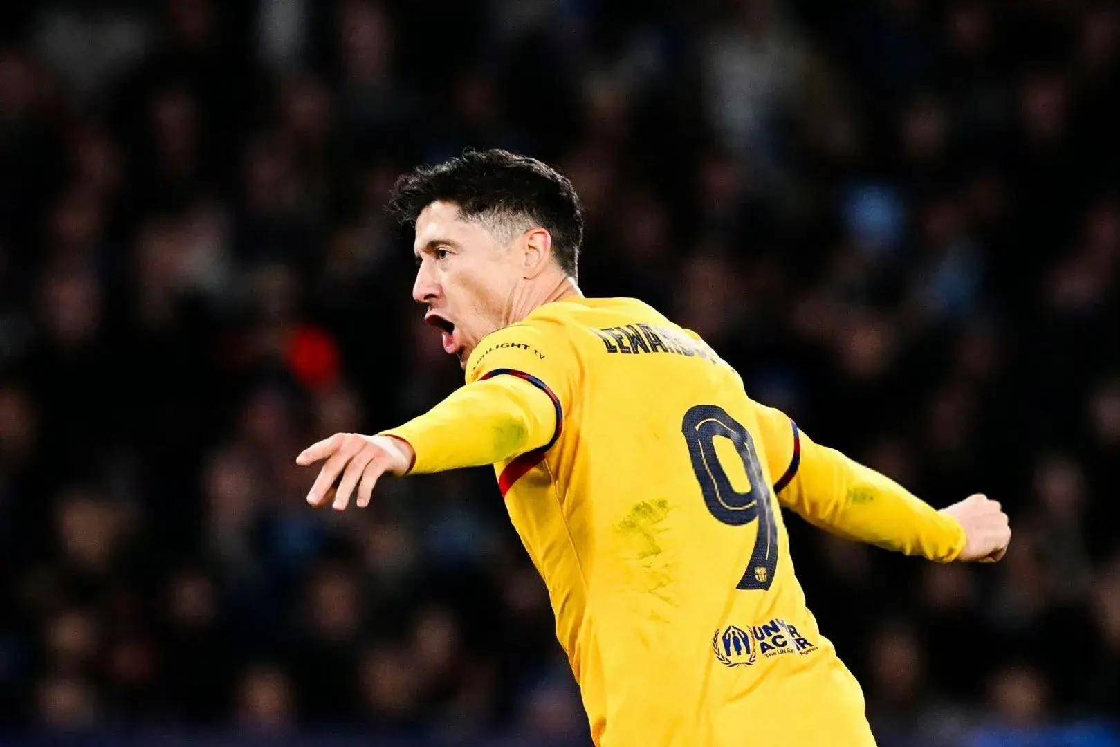 那不勒斯绝杀阿森纳，皮克高光表现