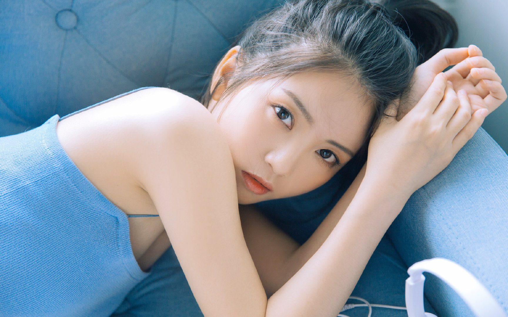 以最坚韧的方式